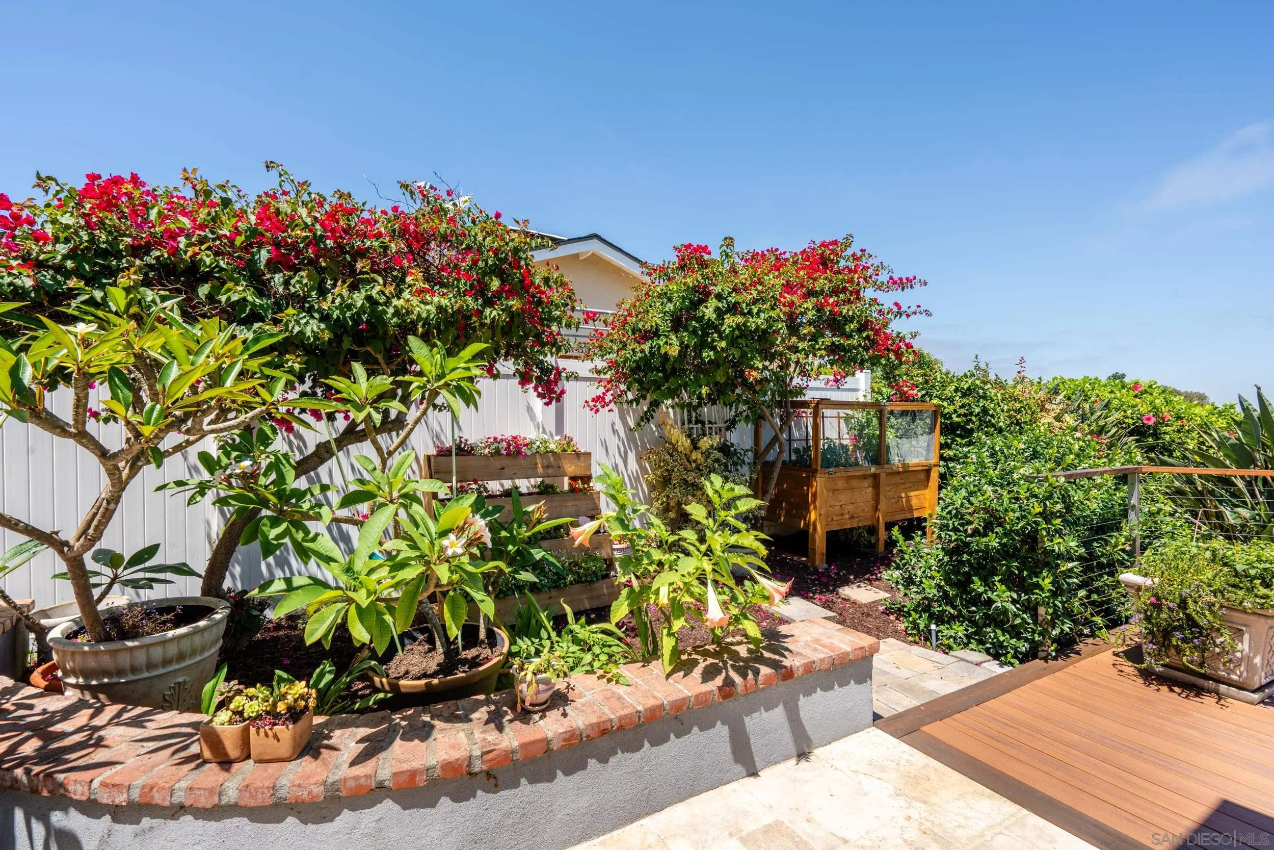 5785 Soledad Mountain Road La Jolla, CA 92037 - Photo 50 of 50 a picture of flowers and flowers