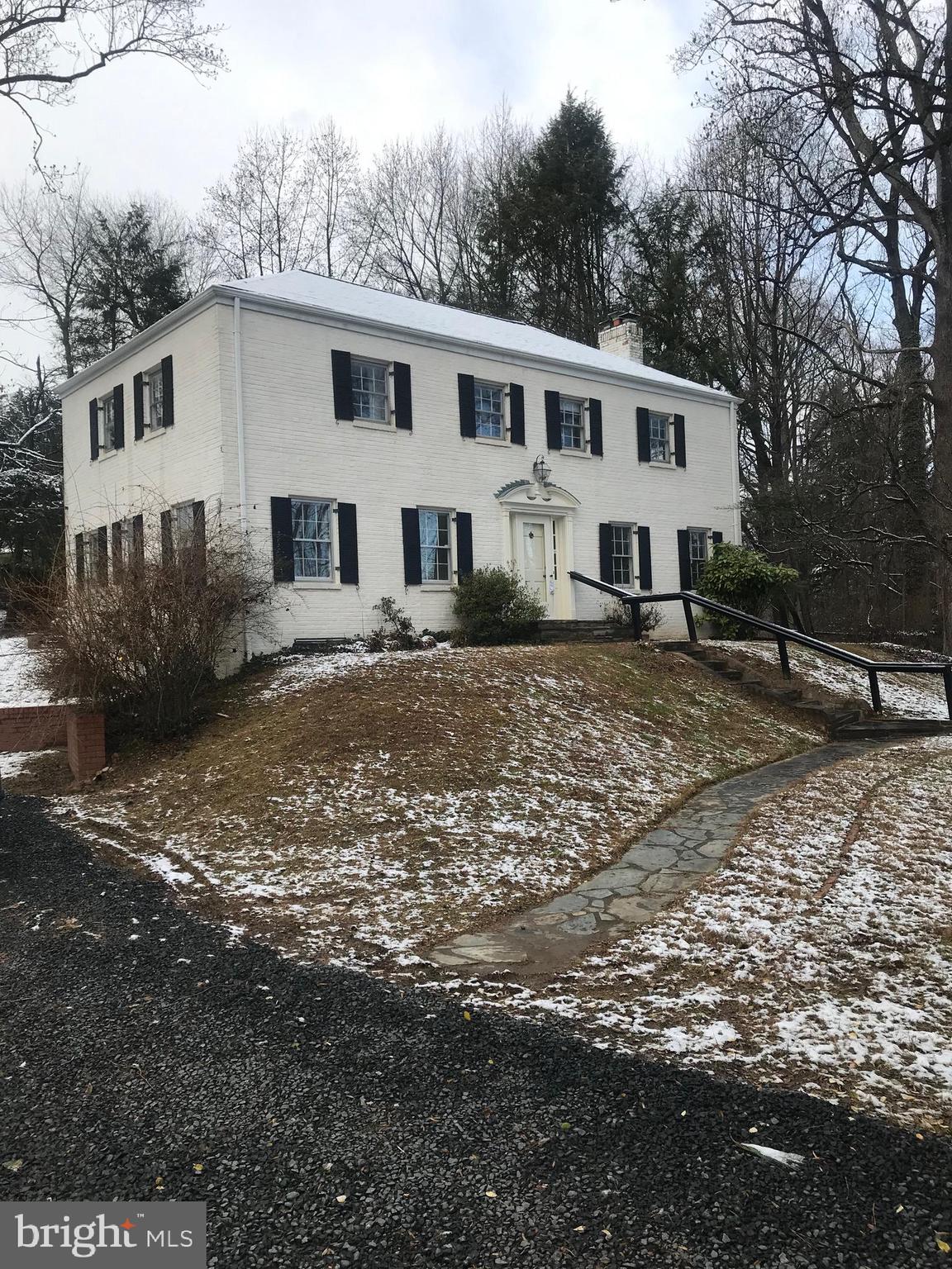 1060 Harvey Road McLean, VA 22101 - Photo 1 of 11