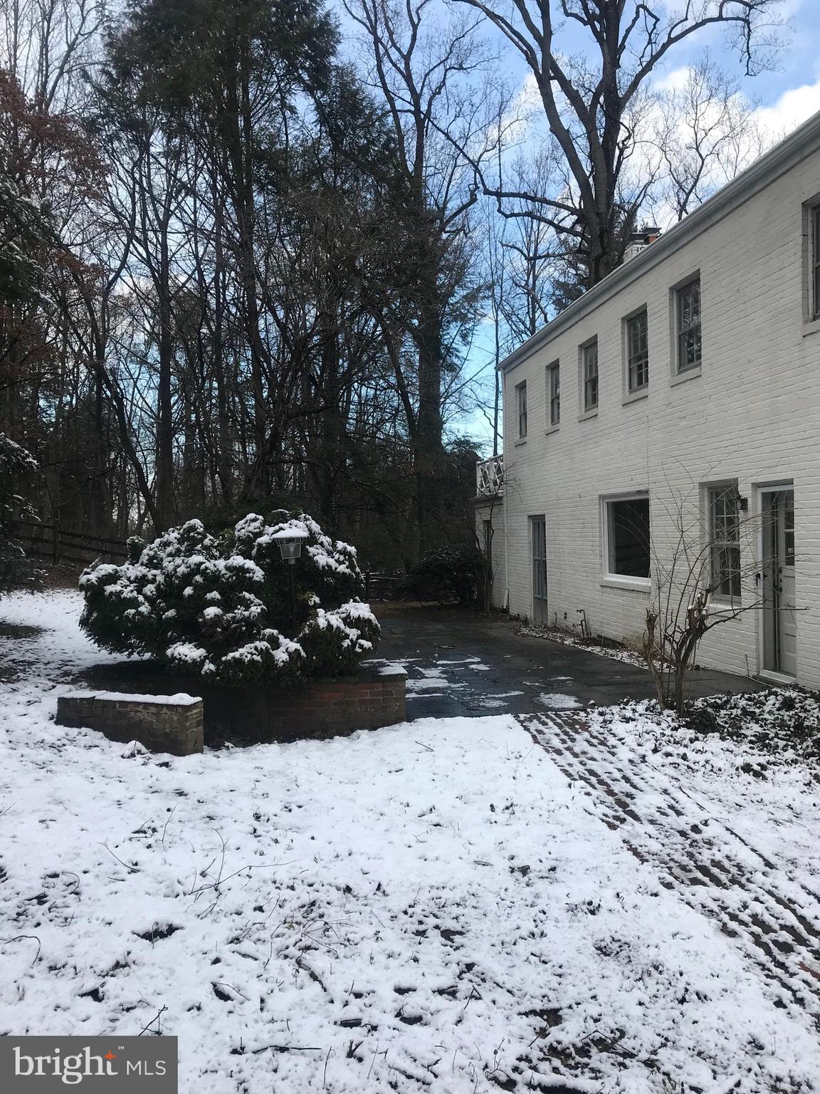 1060 Harvey Road McLean, VA 22101 - Photo 10 of 11