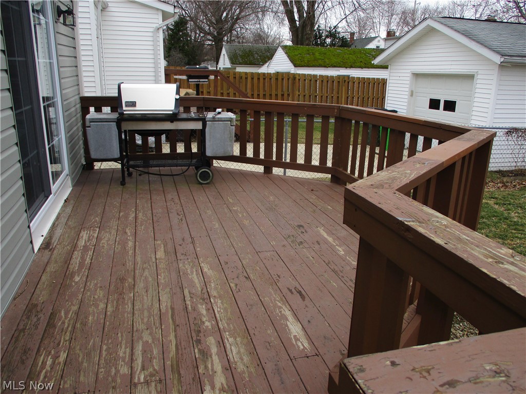 1572 Mapledale Road Wickliffe, OH 44092 - Photo 5 of 25 Gallery Image 5