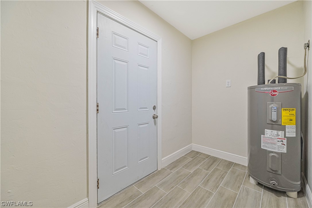 11 Illinois Road Lehigh Acres, FL 33936 - Photo 28 of 36 Gallery Image 28