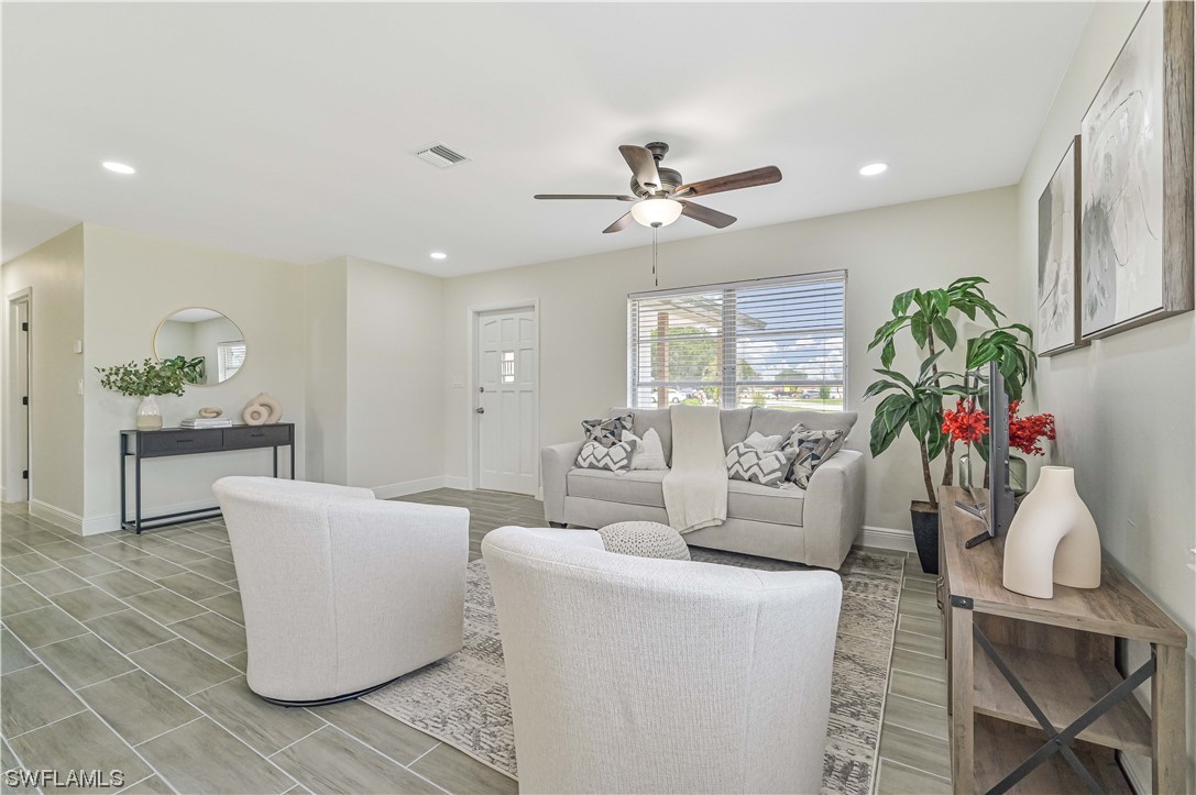 11 Illinois Road Lehigh Acres, FL 33936 - Photo 5 of 36 Gallery Image 5