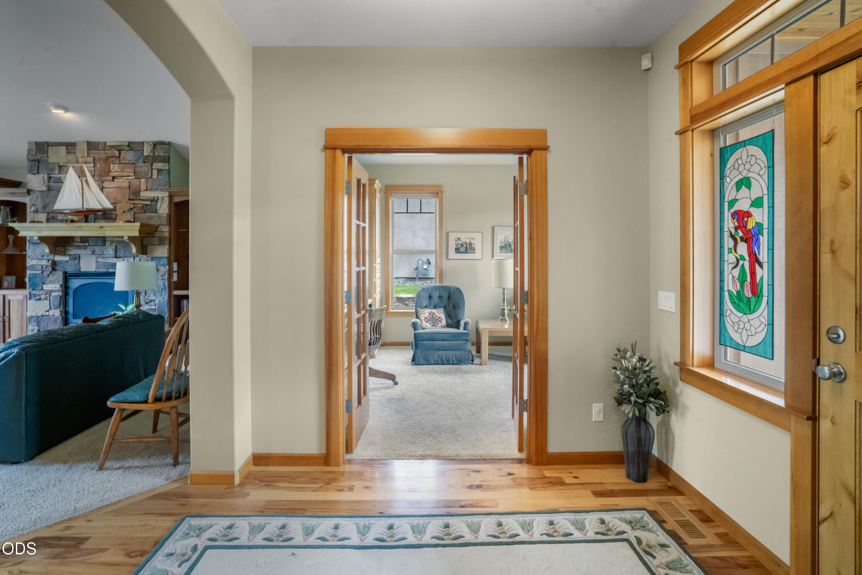3571 Southwest 36th Place Redmond, OR 97756 - Photo 3 of 39