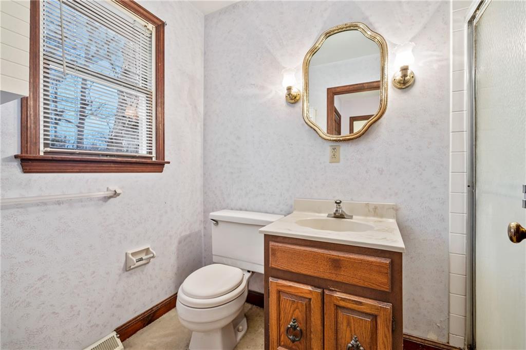 4149 Dickey Road Gibsonia, PA 15044 - Photo 14 of 24 Gallery Image 14