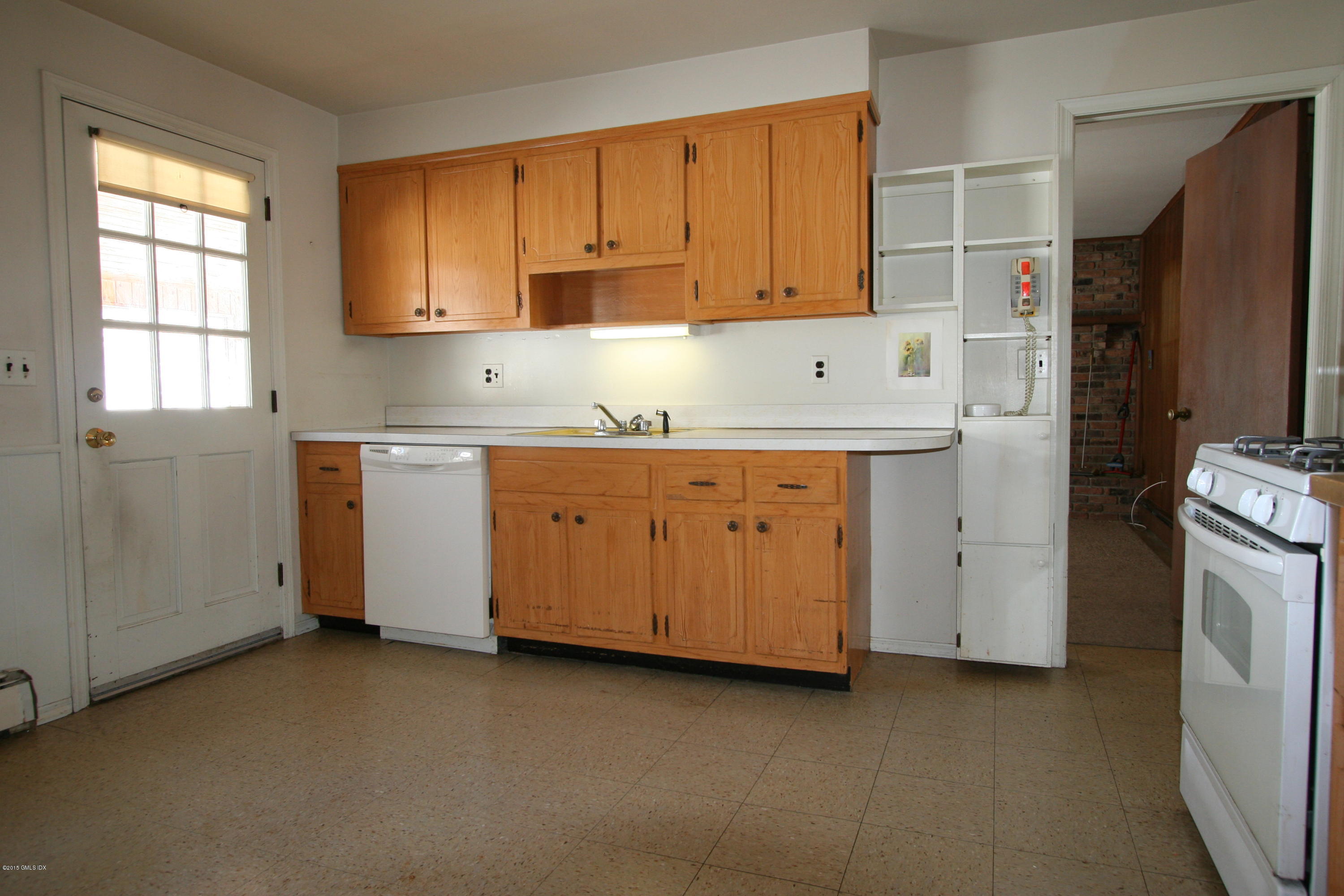 4 Revere Road Riverside, CT 06878 - Photo 3 of 17 Kit