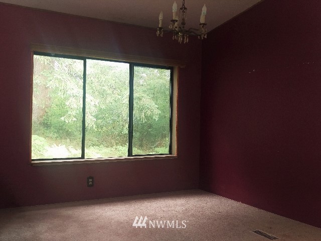 20250 Mountain View Road Northeast Duvall, WA 98019 - Photo 18 of 25 Gallery Image 18