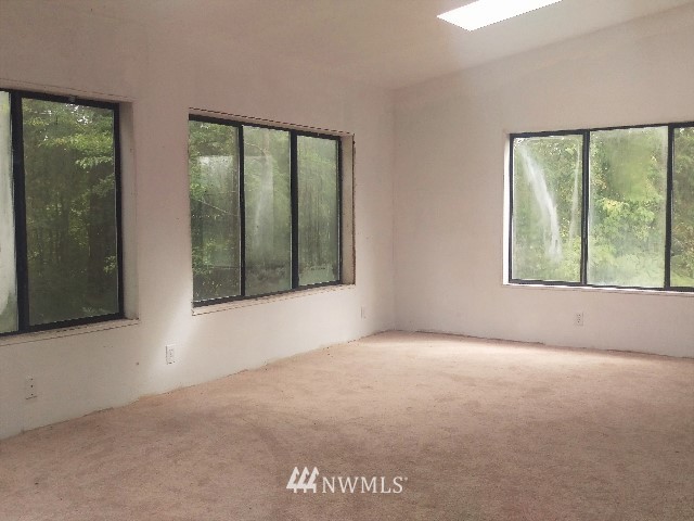 20250 Mountain View Road Northeast Duvall, WA 98019 - Photo 23 of 25 Gallery Image 23