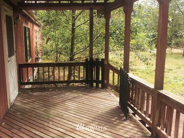 20250 Mountain View Road Northeast Duvall, WA 98019 - Photo 4 of 25 Gallery Image 4