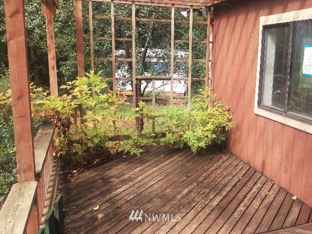20250 Mountain View Road Northeast Duvall, WA 98019 - Photo 5 of 25 Gallery Image 5