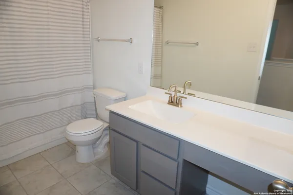 $2,200 | 4809 Park Glen, Marion, TX 78124