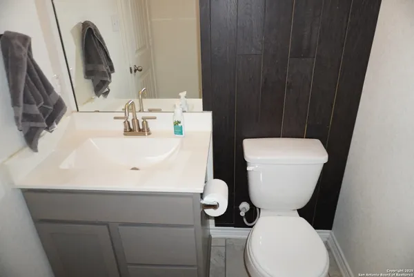 $2,200 | 4809 Park Glen, Marion, TX 78124