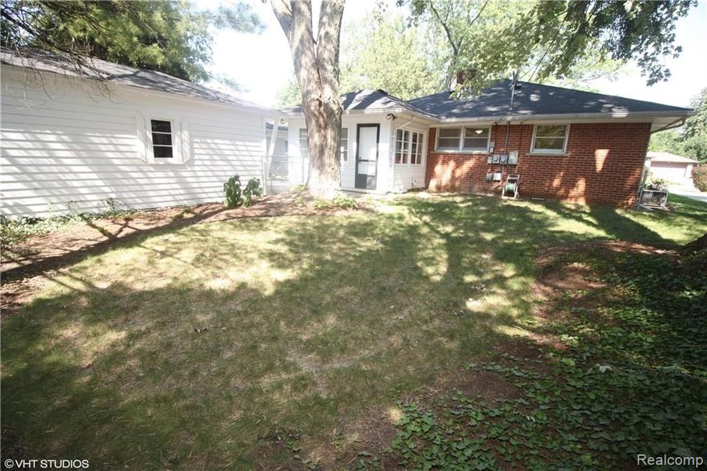 16231 Reedmere Avenue Beverly Hills, MI 48025 - Photo 23 of 24