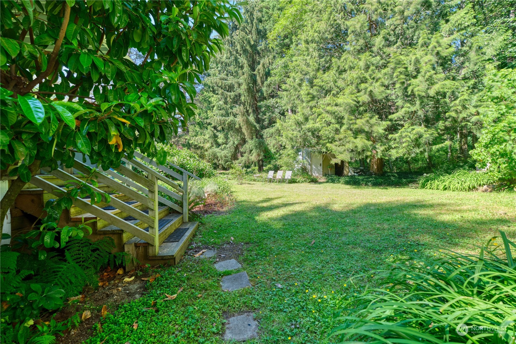 1721 Benson Road, Unit 119 Point Roberts, WA 98281 - Photo 17 of 24 a view of yard with green space
