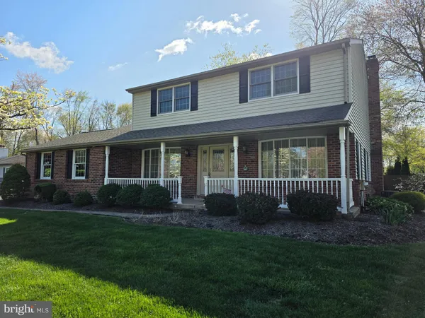 $694,900 | 325 Charles Street, Southampton, PA 18966