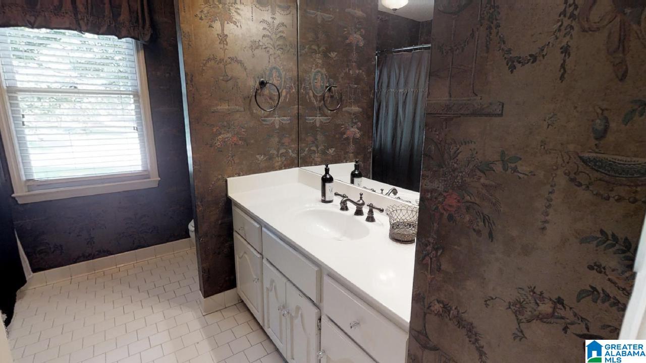 5205 Valleybrook Trace Birmingham, AL 35244 - Photo 31 of 42