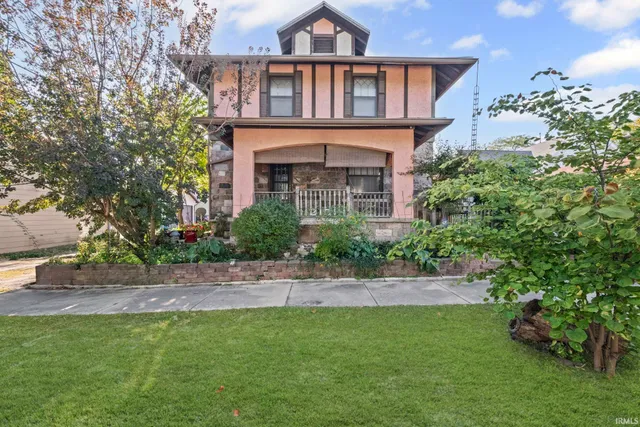 $204,999 | 215 22nd Street, Logansport, IN 46947