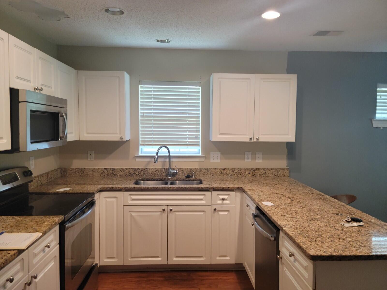 9228 Ayscough Road Summerville, SC 29485 - Photo 3 of 18 20230606_124440