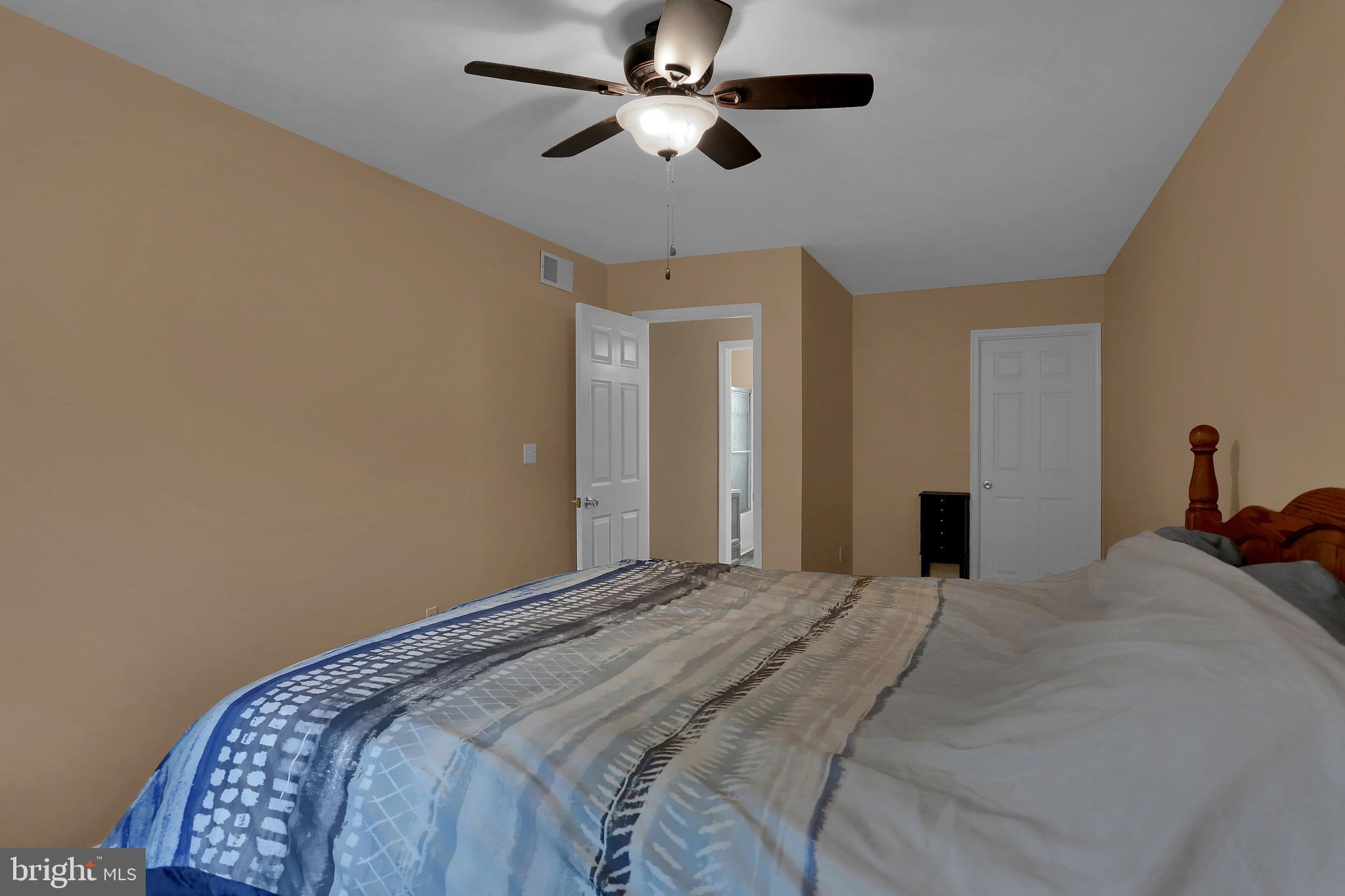 2895 Robin Road York, PA 17404 - Photo 21 of 41 Gallery Image 21