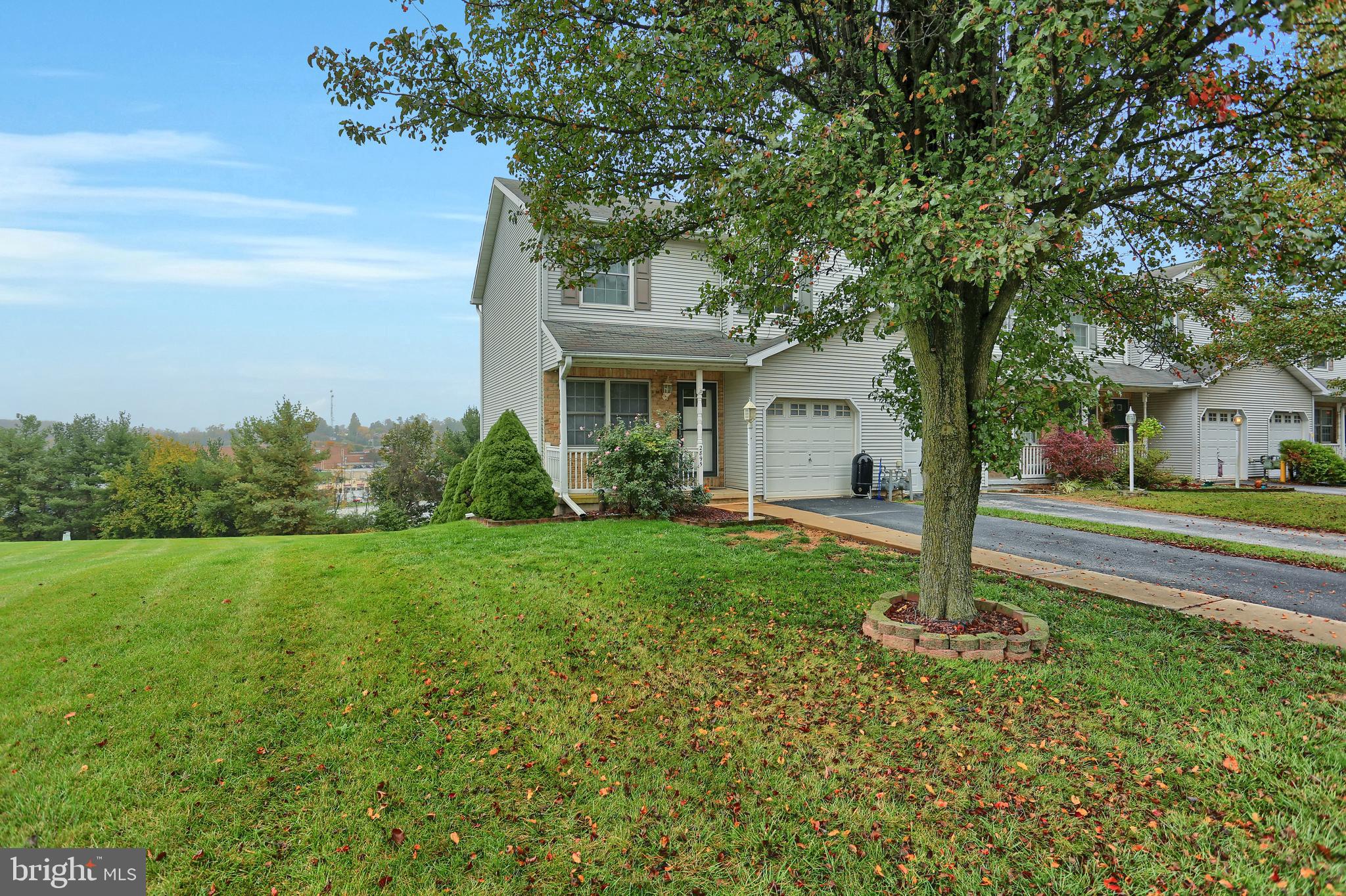 2895 Robin Road York, PA 17404 - Photo 5 of 41 Gallery Image 5