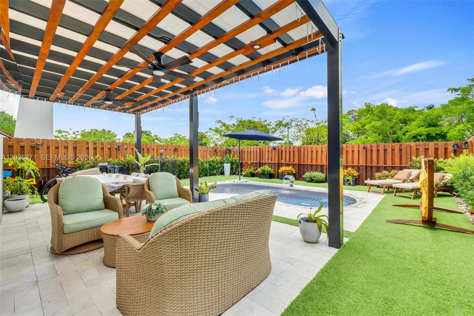 2273 Northwest 131st Circle Miami, FL 33167 - Photo 35 of 46