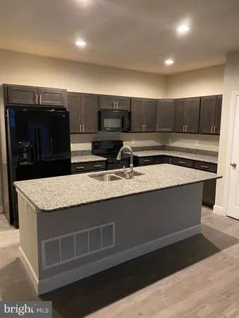 $2,199 | 6126 Sawgrass Court, Harrisburg, PA 17111