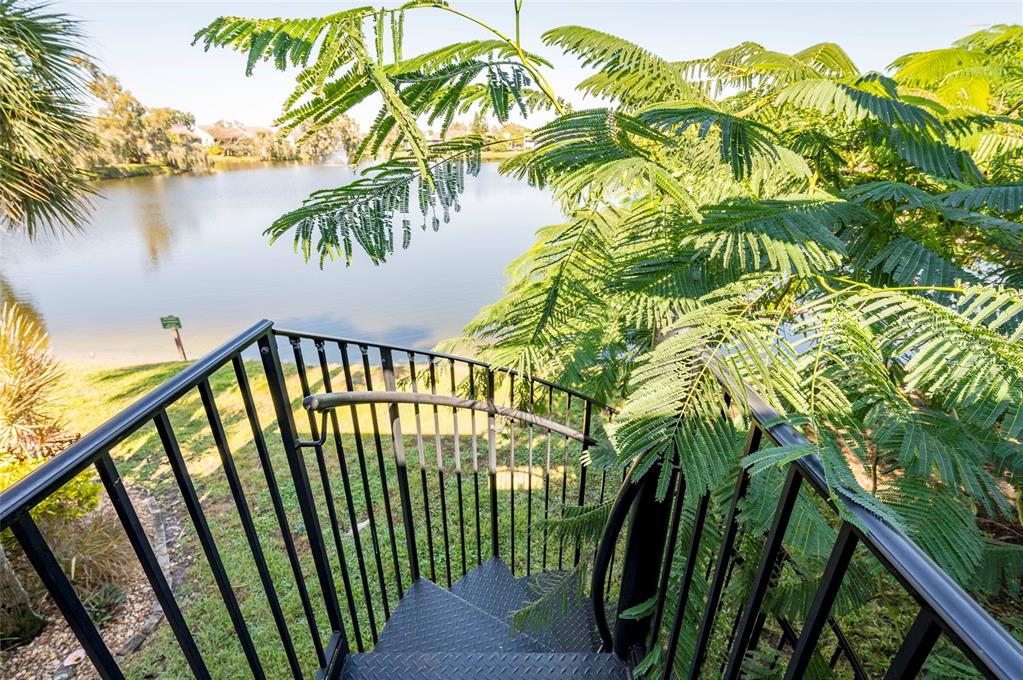 735 South Village Drive, Unit 206 St. Petersburg, FL 33716 - Photo 15 of 45