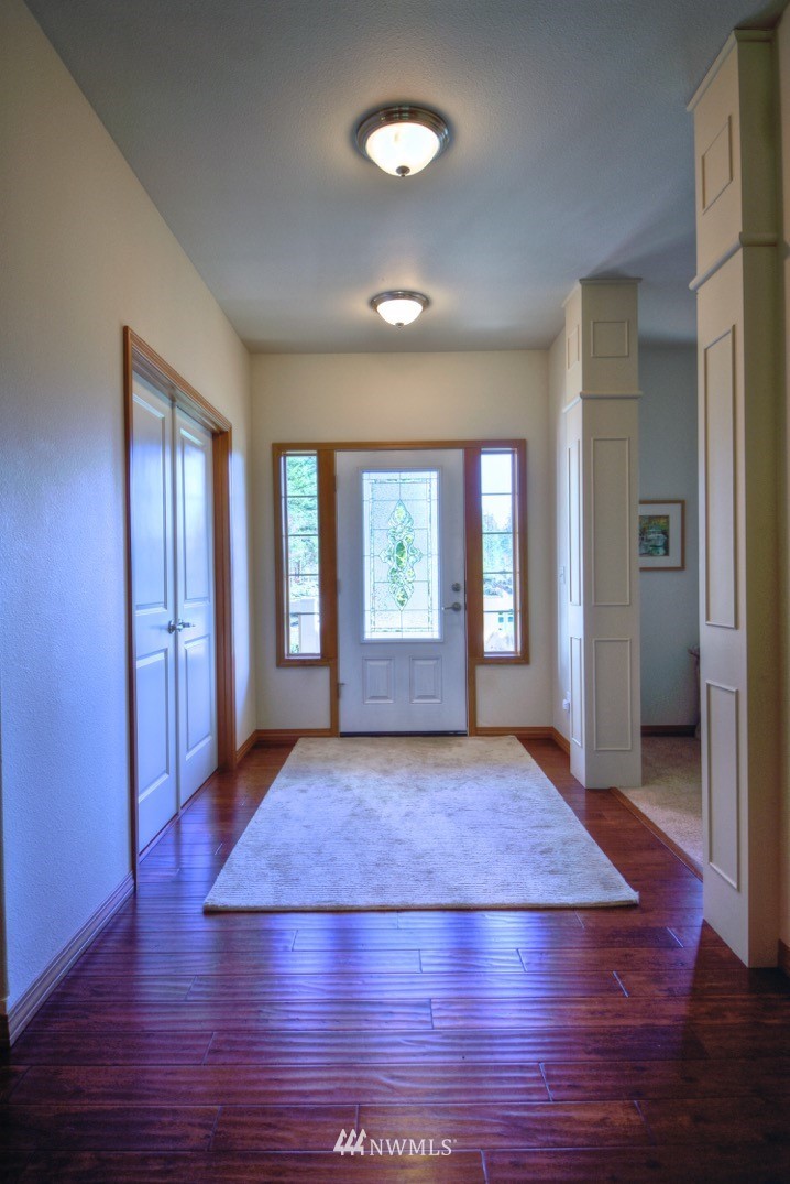 8923 Fox Ridge Lane Southeast Olympia, WA 98513 - Photo 2 of 25 Gallery Image 2
