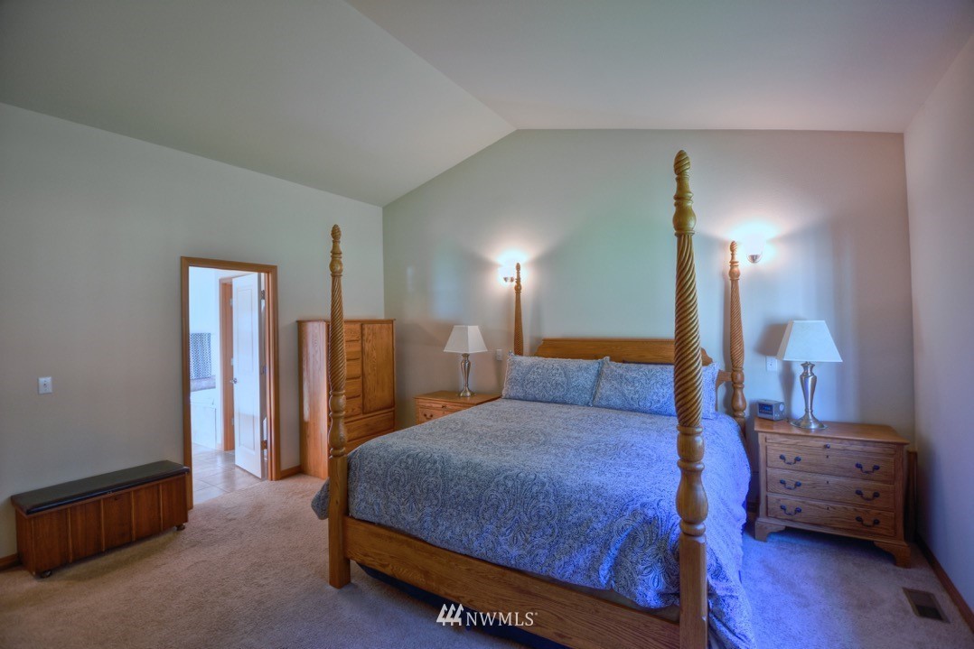 8923 Fox Ridge Lane Southeast Olympia, WA 98513 - Photo 11 of 25 Gallery Image 11