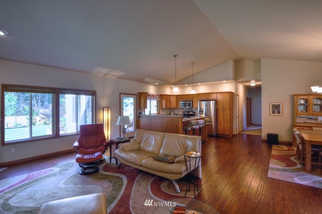 8923 Fox Ridge Lane Southeast Olympia, WA 98513 - Photo 6 of 25 Gallery Image 6