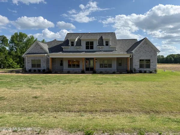 $599,750 | 1541 Tributary Drive, Hernando, MS 38632