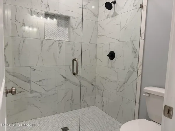 $599,750 | 1541 Tributary Drive, Hernando, MS 38632