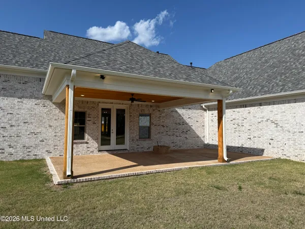 $599,750 | 1541 Tributary Drive, Hernando, MS 38632