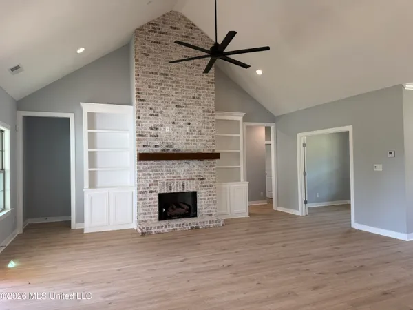 $599,750 | 1541 Tributary Drive, Hernando, MS 38632