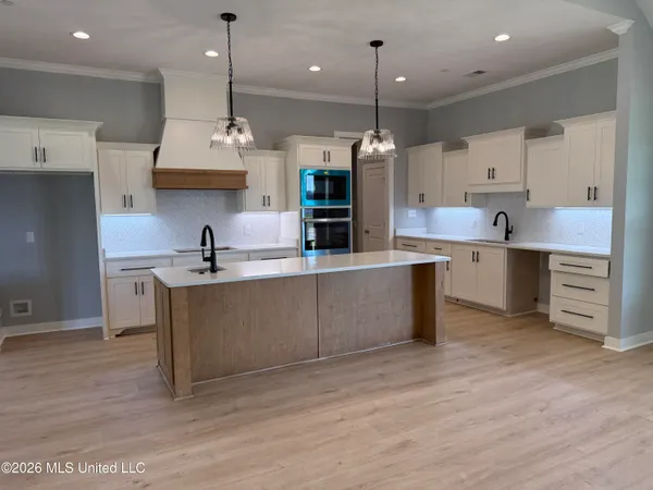 $599,750 | 1541 Tributary Drive, Hernando, MS 38632