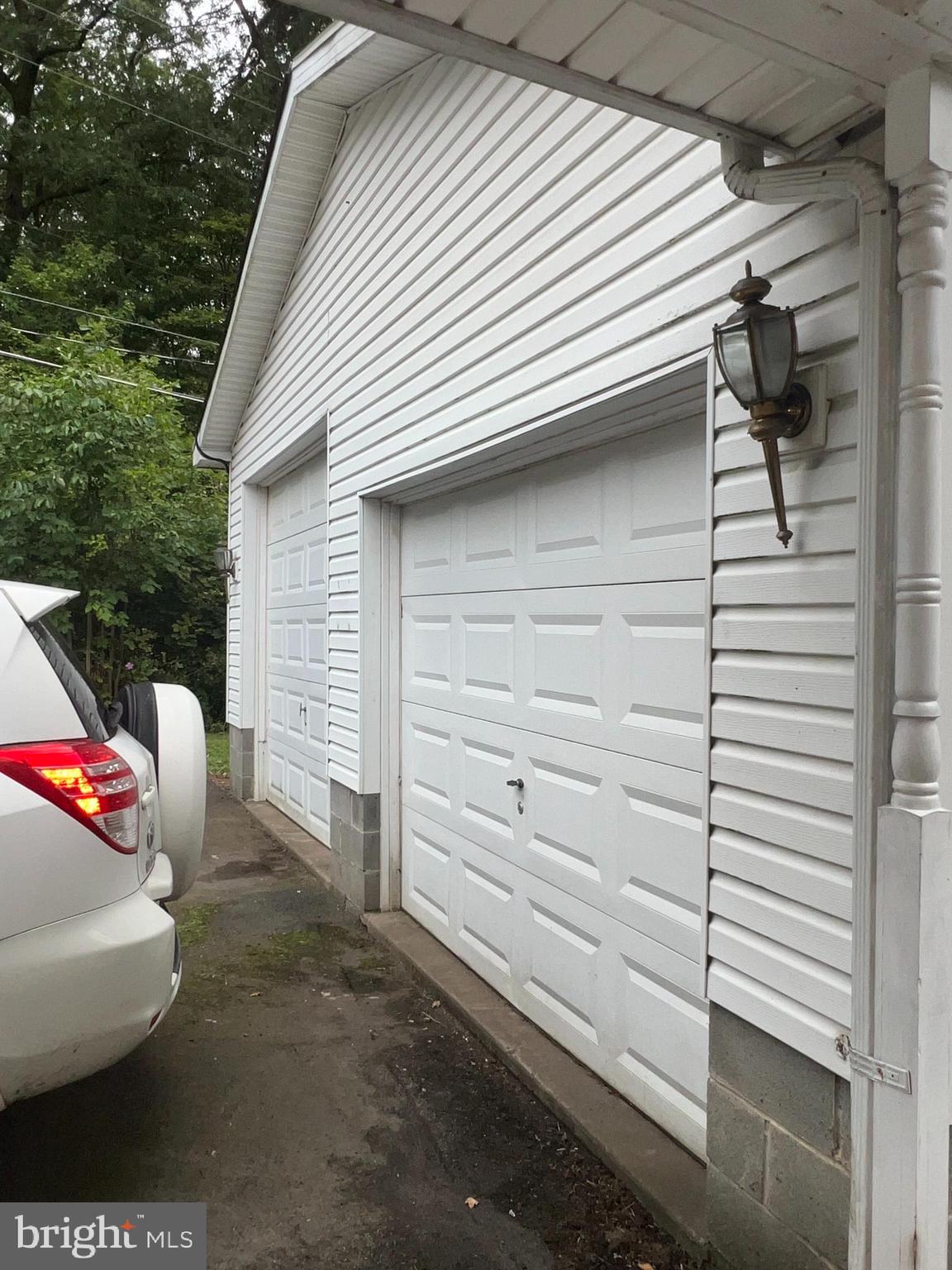 25 Broad Street Ashland, PA 17921 - Photo 125 of 138 GARAGE DOORS