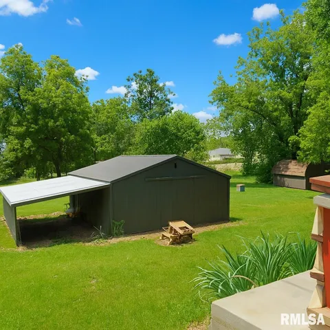 $65,000 | 1306 Newton Avenue, Johnston City, IL 62951