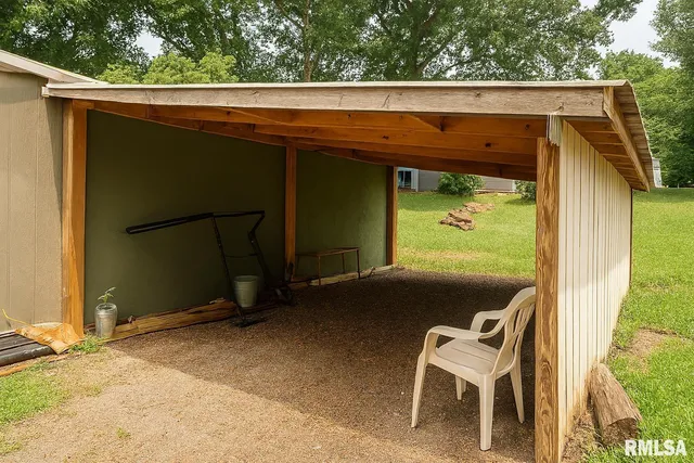 $65,000 | 1306 Newton Avenue, Johnston City, IL 62951