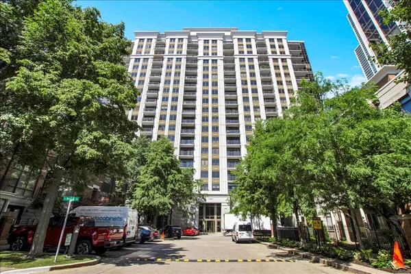 $549,000 | 1322 South Prairie Avenue, Unit 1113, Chicago, IL 60605