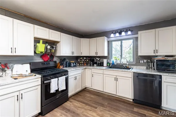 $265,000 | 1002 Vista Drive, Rolla, MO 65401