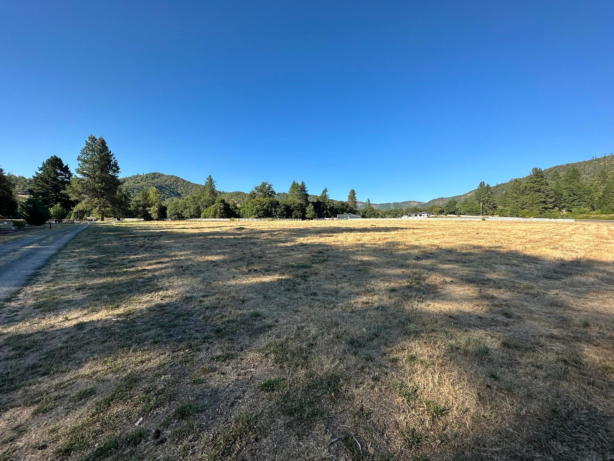 293 Blue Ridge Court Rogue River, OR 97537 - Photo 7 of 9 7