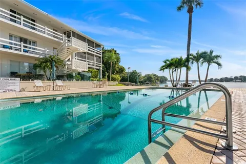 $300,000 | 1000 South Orlando Avenue, Unit A31, Maitland, FL 32751