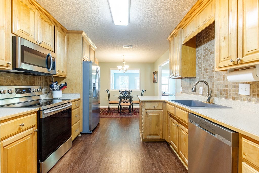 5909 Mariners Way Naylor, GA 31641 - Photo 7 of 35 Gallery Image 7