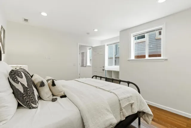 $2,290,000 | 52-54 Eastwood Drive, San Francisco, CA 94112