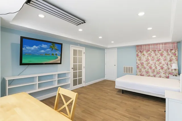 $2,290,000 | 52-54 Eastwood Drive, San Francisco, CA 94112