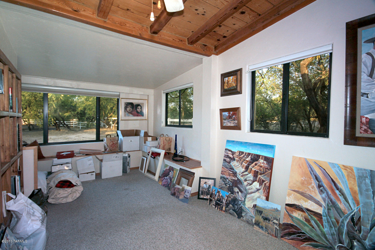 8370 East Tanque Verde Road Tucson, AZ 85749 - Photo 11 of 20