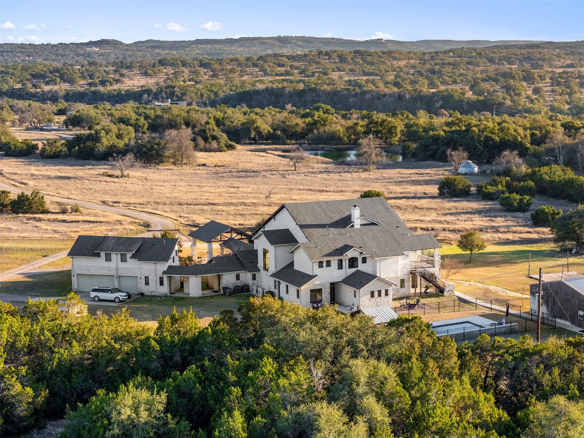 7220 Creek Road Dripping Springs, TX 78620 - Photo 4 of 40 Gallery Image 4