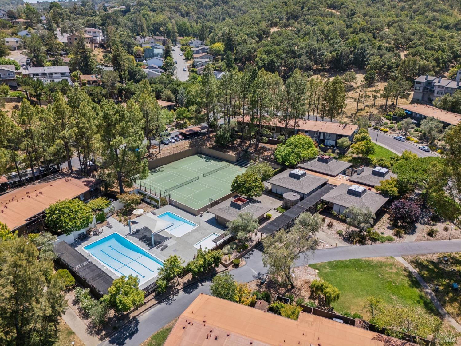 136 Surrey Lane San Rafael, CA 94903 - Photo 30 of 31