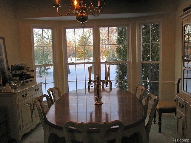 175 Saxon Court Rochester, MI 48307 - Photo 4 of 20 Dining Room