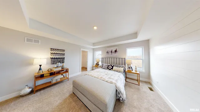 $549,990 | 13 Faiths Way, Bettendorf, IA 52722