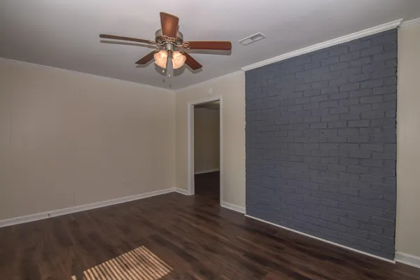 $1,795 | 403 Tulip Street, Summerville, SC 29483